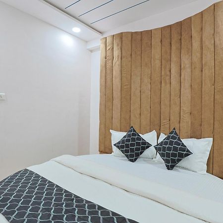 Hotel Monville Group فَدودارا المظهر الخارجي الصورة