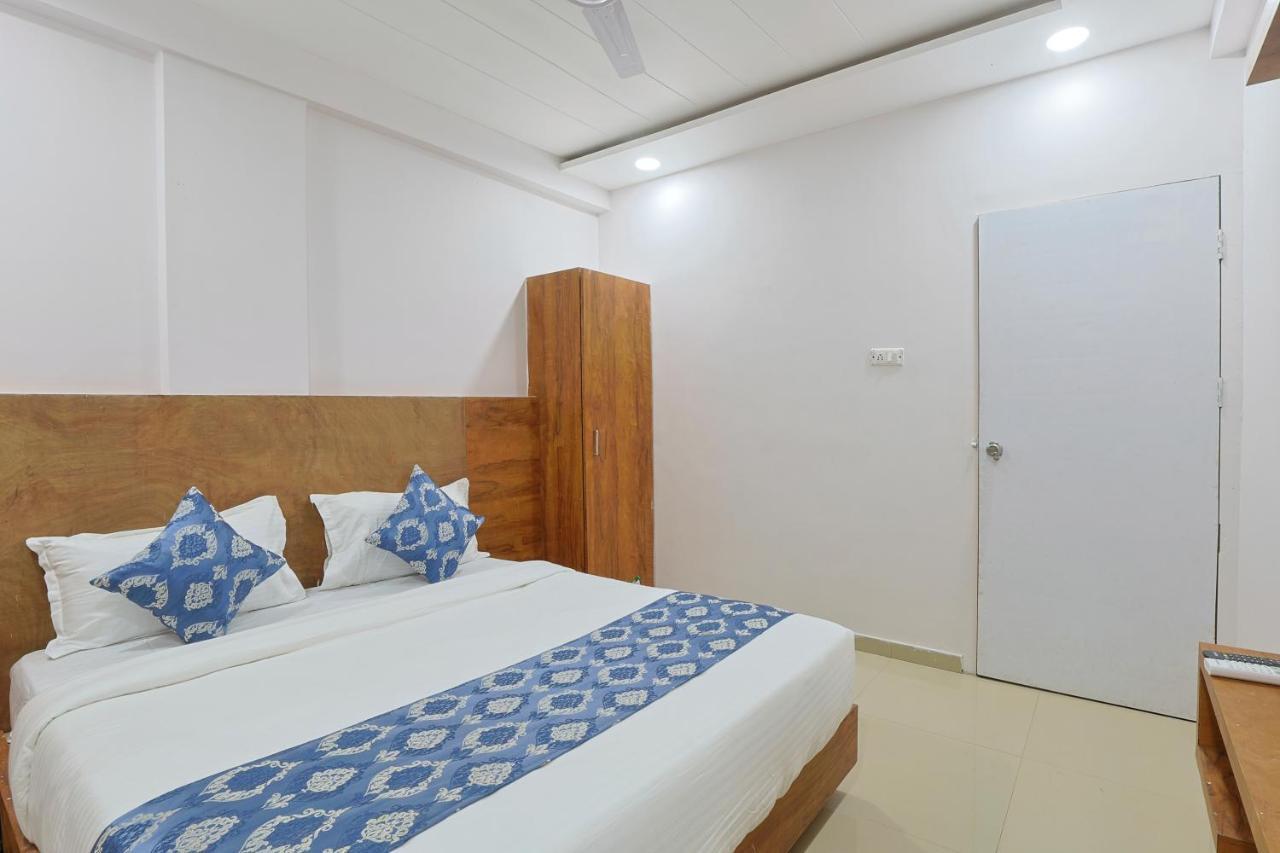 Hotel Monville Group فَدودارا المظهر الخارجي الصورة