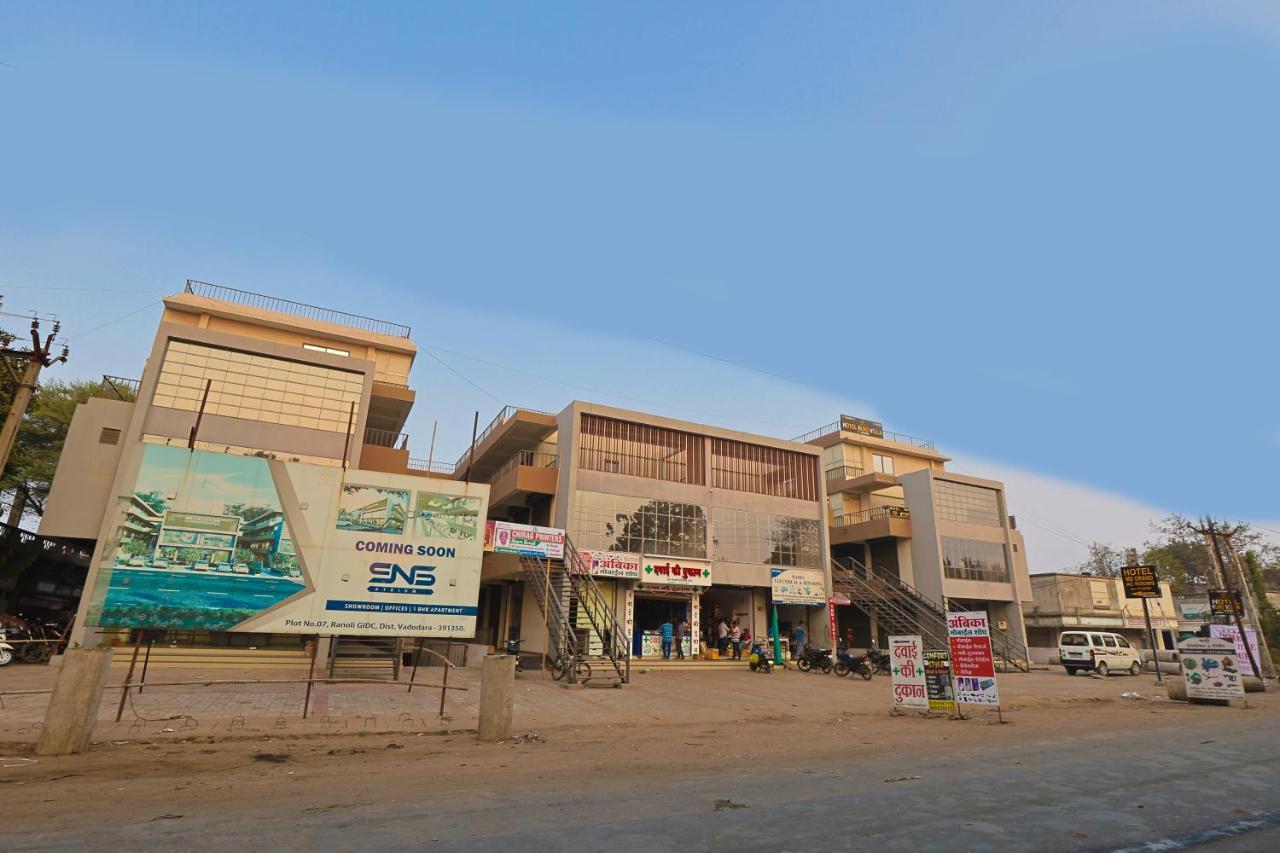 Hotel Monville Group فَدودارا المظهر الخارجي الصورة
