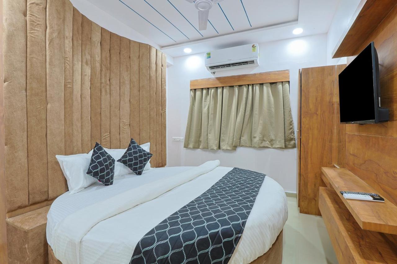 Hotel Monville Group فَدودارا المظهر الخارجي الصورة