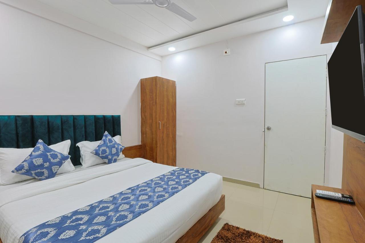 Hotel Monville Group فَدودارا المظهر الخارجي الصورة